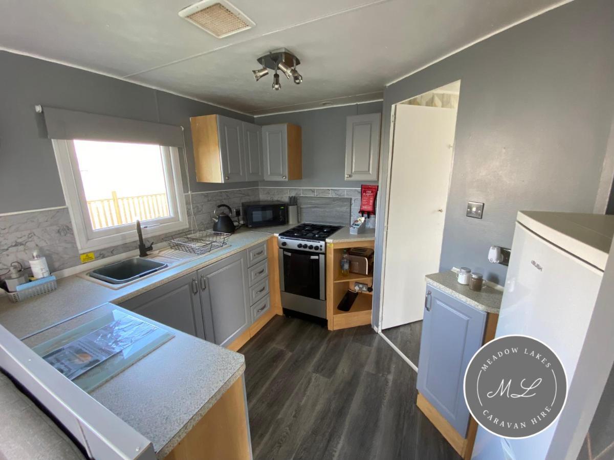 Promenade 566, Direct Beach Access, Close To Fantasy Island, Wifi, Pet Friendly - Meadow Lakes Caravan & Lodge Hire Skegness Exterior photo